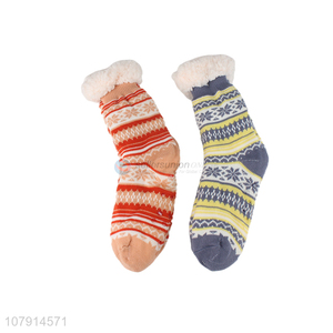 High quality snowflake pattern anti-slip winter thick home floor socks for women