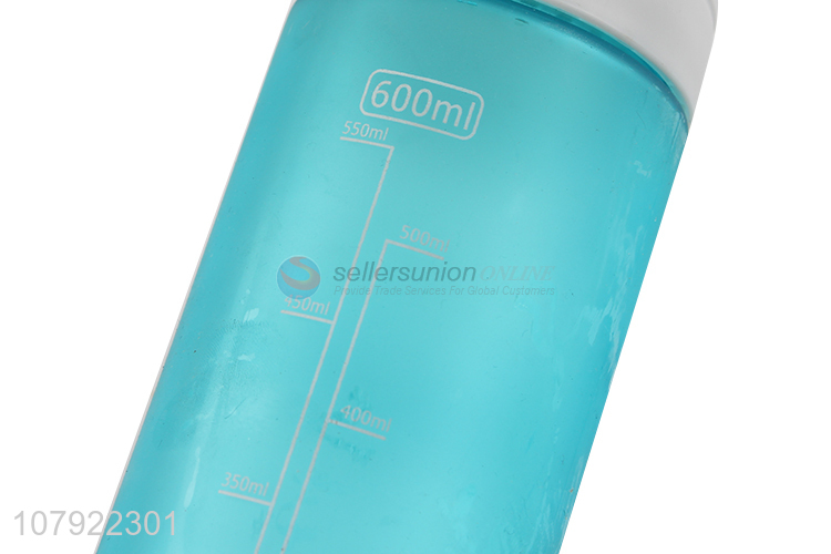 New arrival blue sports portable frosted plastic water bottle