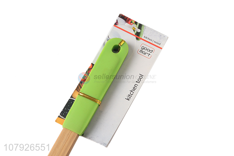 China factory kitchen tools healthy wooden slotted turner with rubber handle