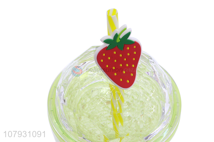 Factory price summer drinking cup plastic ice gel cooling mug with straw