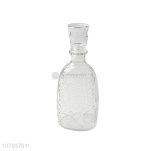 Hot selling clear eco-friendly vodka decanter glass wine bottle 850ml