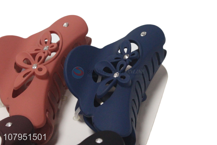 Hot selling durable plastic strong hold women hair claw clips wholesale
