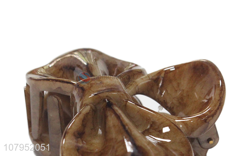 Hot products plastic hollow brown women hair accessories hair claw clips