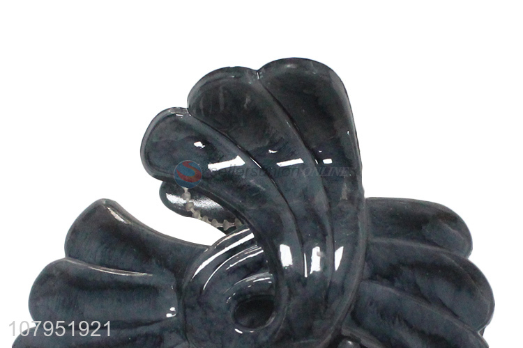Wholesale from china plastic durable hair accessories women hair claw clips