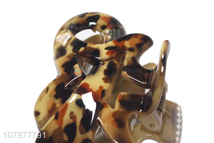 Good sale temperament claw clip portable plastic hair clip for lady