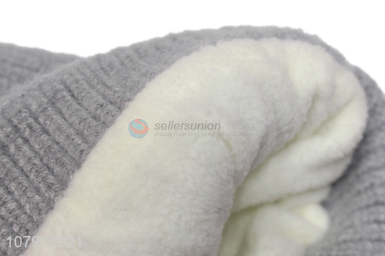 New arrival women winter embroidery fleece lined knitted beanie with pom pom