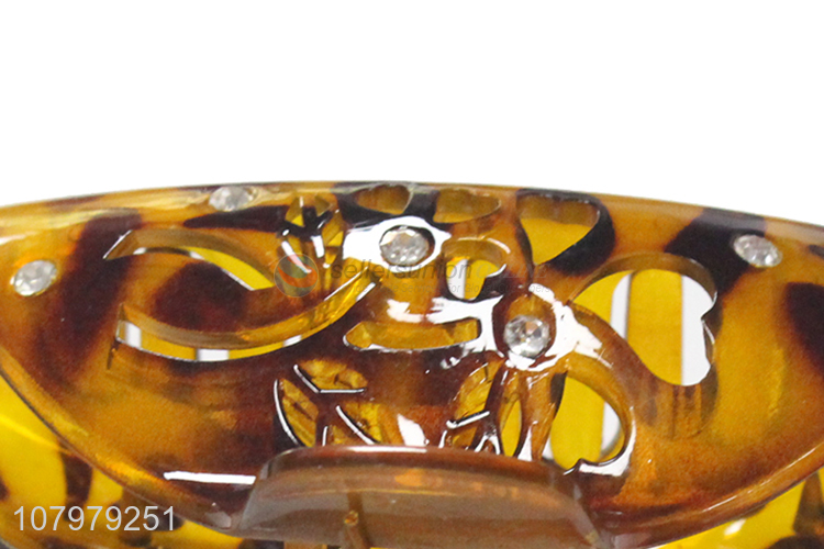 Simple Style Plastic Hair Clip Women Claw Clip For Sale