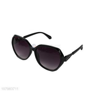 Factory Wholesale Fashion Sunshade Eyewear Cool Sunglass For Adults