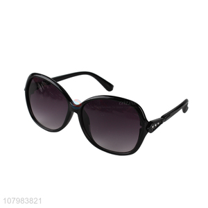 Popular Fashion Black Sunglasses Summer Leisure Holiday Sun Glasses