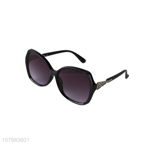 Best Price Summer Outdoor Sun Glasses Unisex Eyeglass Fashion Accessories