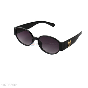 New Design Oval Lenses <em>Sunglass</em> Fashion Eyeglasses With Plastic Legs