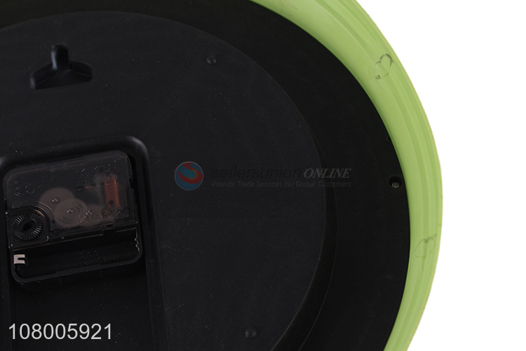 Low price direct sale green wall clock household art clock