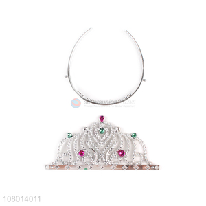 Factory direct sale delicate plastic crowns tiaras for girls