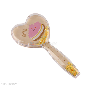 Yiwu wholesale heart-shaped plastic hairdressing comb