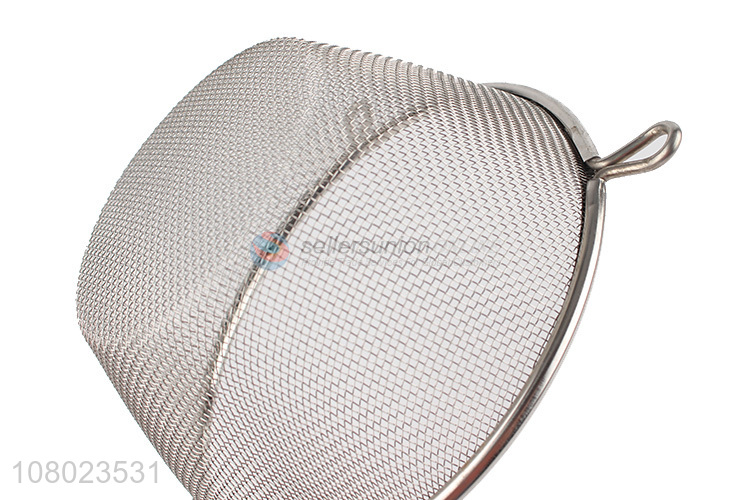 Good Quality Kitchen Stainless Steel Oil Strainer With Wooden Handle
