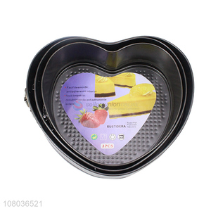 Good quality iron non-stick <em>love</em> cake mold with lock for baking