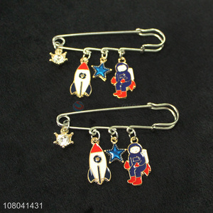 Hot products creative rockets shape women brooch jewelry
