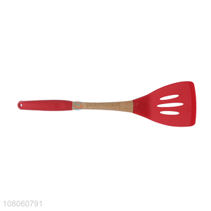 Factory wholesale creative silicone slotted spatula for kitchen