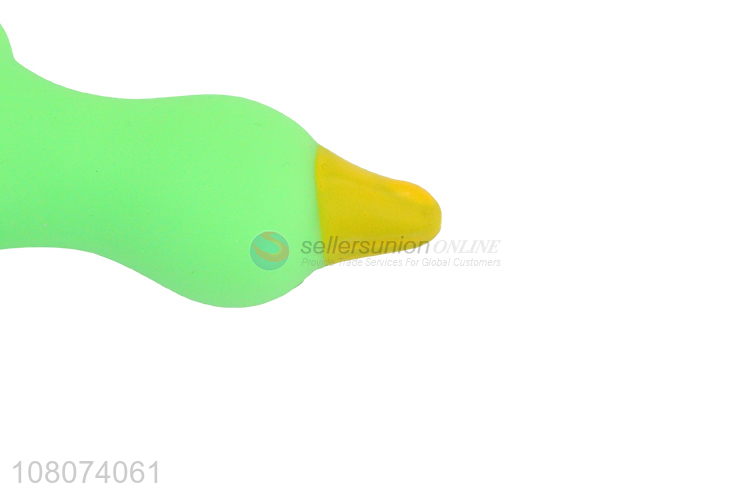 Yiwu market wholesale green cartoon goose toy decompression toy