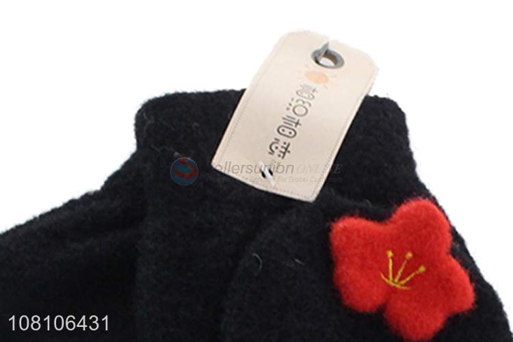 Wholesale price black simple ladies warm gloves for sale