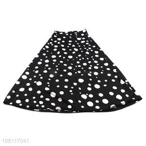 Yiwu wholesale black skin-friendly ladies casual short skirt