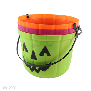 Low price plastic Halloween pumpkin candy bucket for decoration
