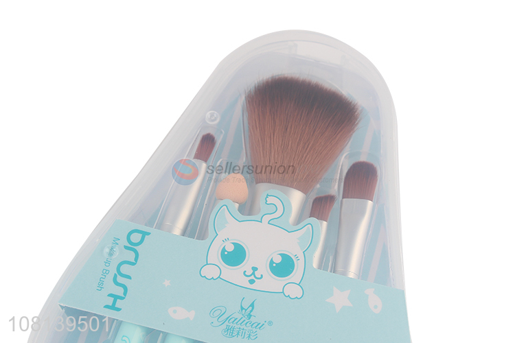 Yiwu wholesale cartoon makeup brush ladies makeup tools