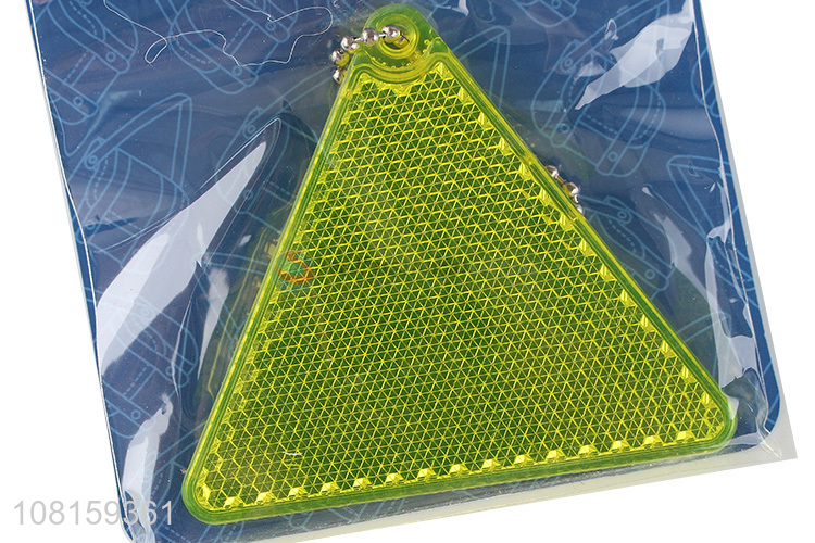 Good Quality Triangular Reflective Bag Pendant Best Keychain