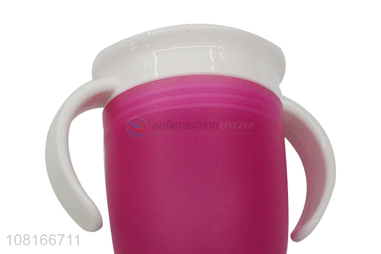 Yiwu market plastic water cup creative magic cup