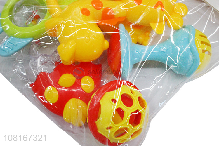 Yiwu wholesale cartoon teether rattle set for babies