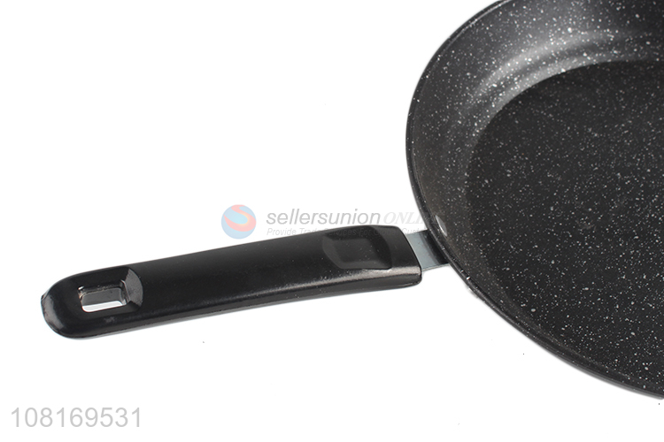 Top Quality Non-Stick Fry Pans Flat Frying Pan With Handle