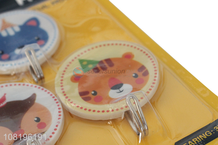 Wholesale cartoon hanging hooks plastic sticky hooks