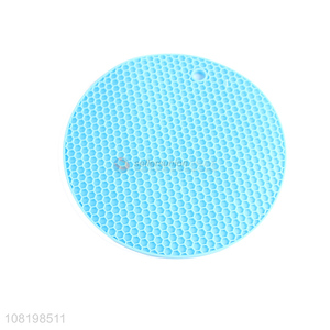 Yiwu wholesale round blue silicone table mat heat-resistant pad
