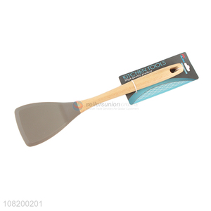 Yiwu wholesale wooden handle silicone spatula for cooking