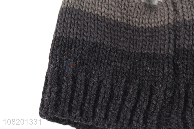 New Style Soft Knitted Beanie Hat With Pom Pom For Adults