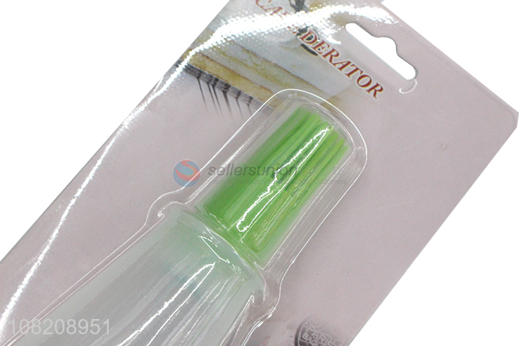 Yiwu market plastic BBQ brush kitchen oil brush wholesale