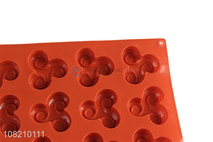 Wholesale food grade silicone chocolate mould silicone candy molds