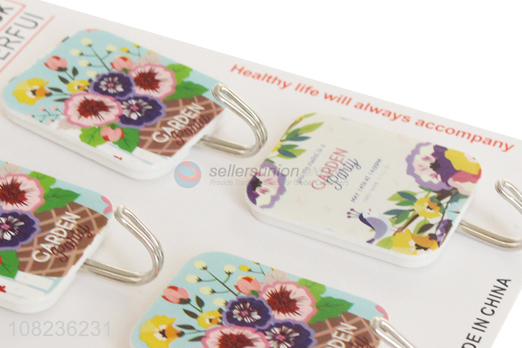 Good Price 4 Pieces Adhesive Hook Decorative Wall Hooks Wholesale