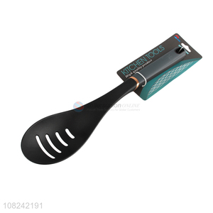 China supplier plastic handle slotted spoon kitchen tools