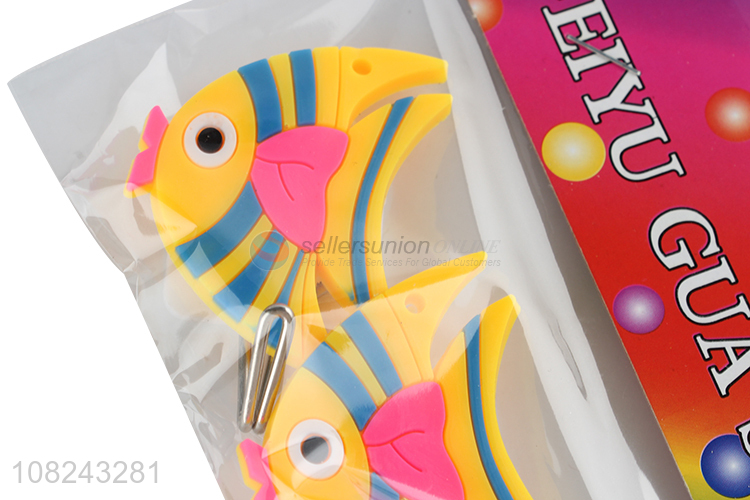 China supplier 2 pieces waterproof oilproof sticky hooks for hanging