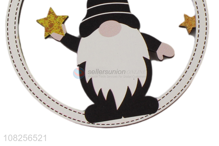Online wholesale cute wood carving pendant party pendant