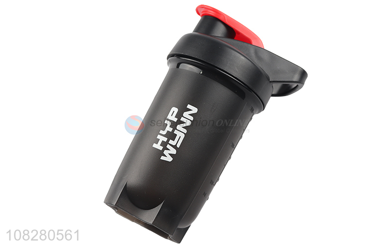 New Style Plastic Shaker Bottle Fashion Water Bottle With Handle