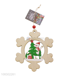 Good quality creative painted wood carving decorative pendant