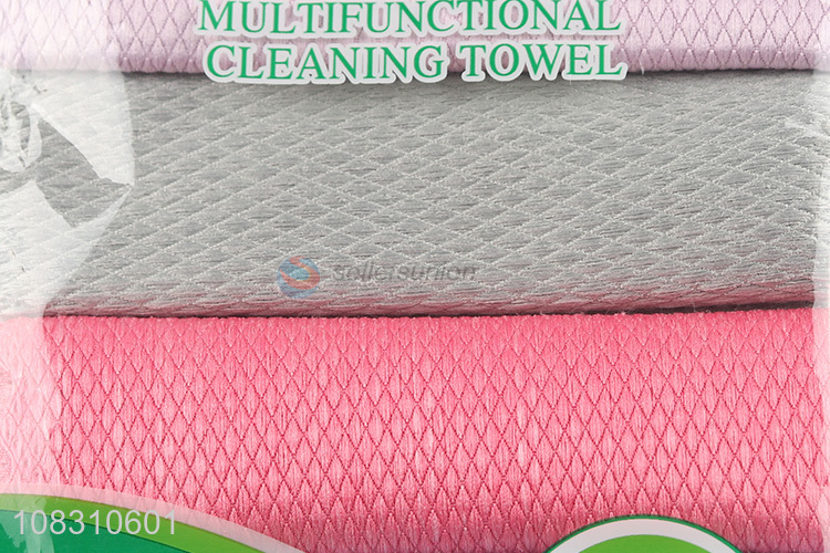 Customized multi-use microfiber cleaning cloths for indoor outdoor