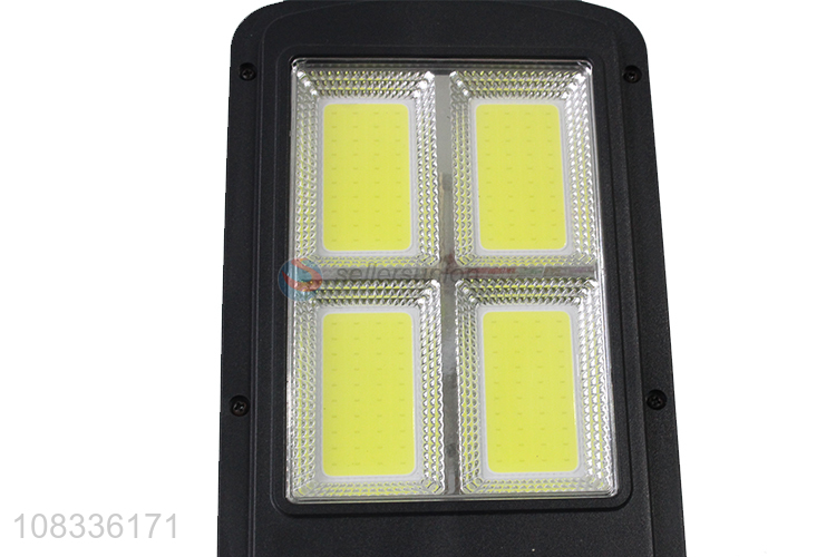 Factory direct sale 60w solar light garden road lamp