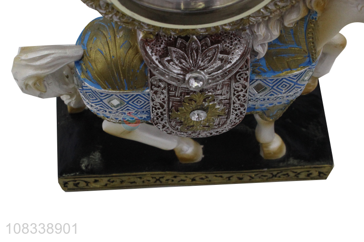 Good Quality Simulation Horse With Clock Fashion Resin Crafts