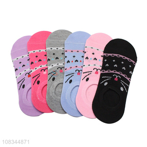 Yiwu wholesale ladies socks fashion adult short socks