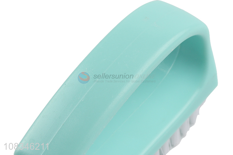 Wholesale price mini nail brush manicure cleaning tool