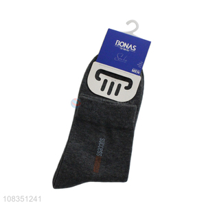 Customized comfy letters socks cotton socks crew socks for men