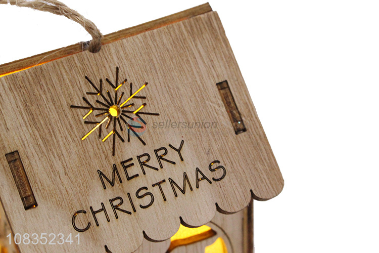 High Quality Wooden Hanging Ornament With Light For Christmas Tree